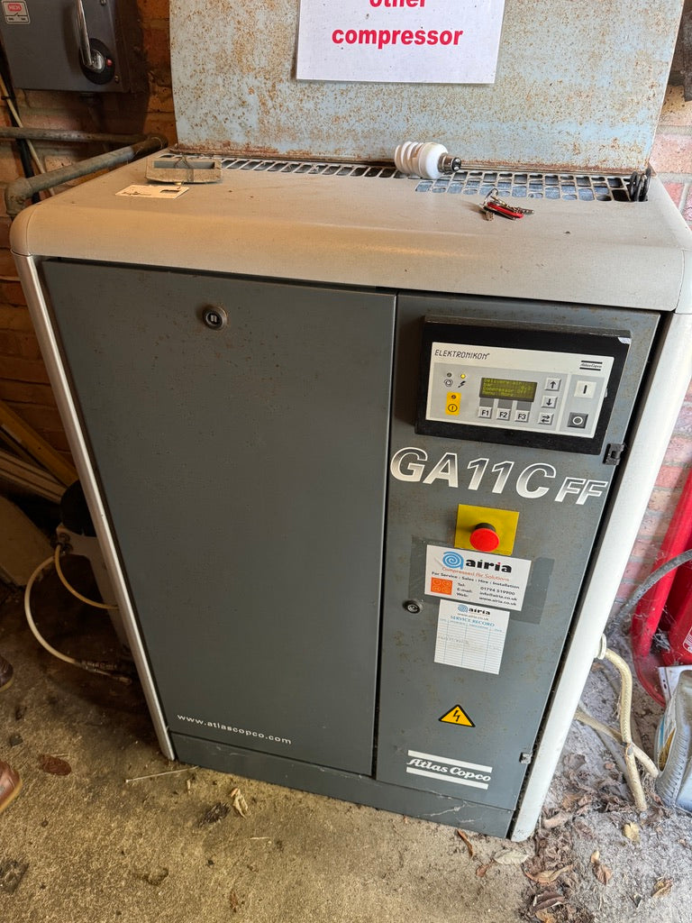 Used Atlas Copco GA11C FF 11kW 7.5 Bar Screw Compressor & Internal Dryer