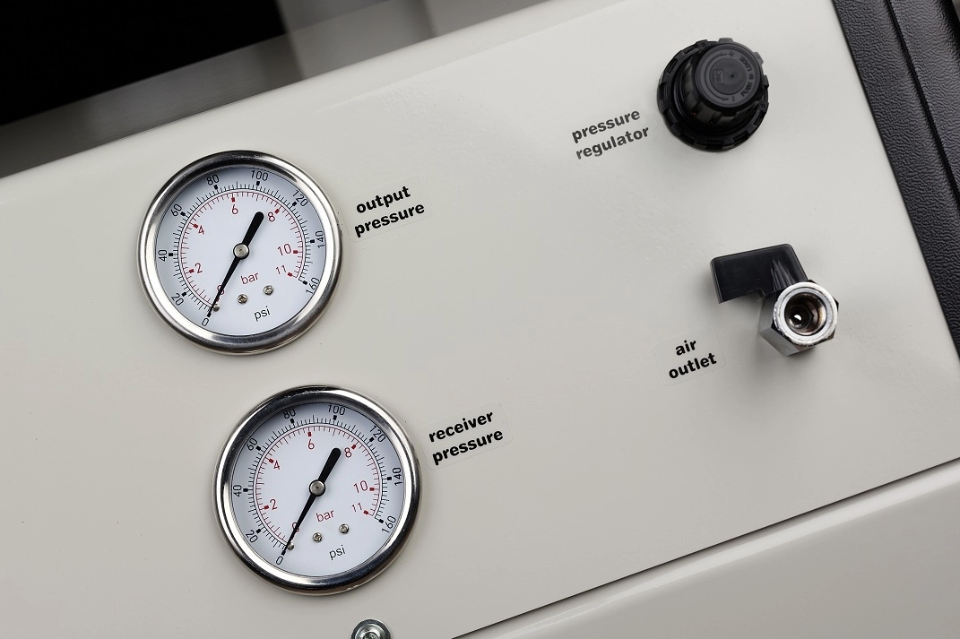 Bambi VTS200 Oil Free Silenced Air Compressor  7.8 CFM, 8 Bar, 23L - VTS200 Dental - airlinkcompressors.com