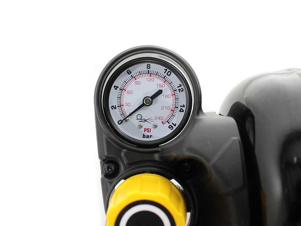 Stanley Fatmax Portable Air compressor 7.8 CFM 116 Psi 6Lt Tank 13 amp 240V - S-HYBE404STF592 - airlinkcompressors.com